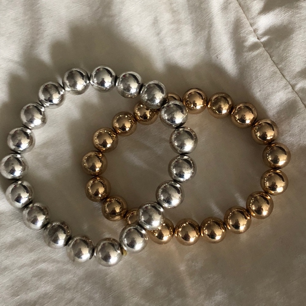 Stretchy bracelets